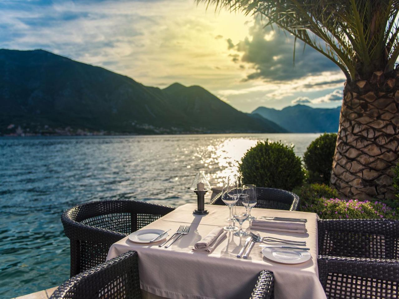 Hotel Forza Mare Kotor Eksteriør bilde